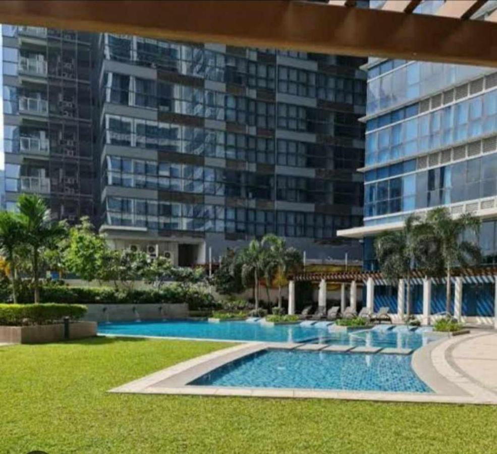 Uptown Parksuites Bgc Taguig Luaran gambar